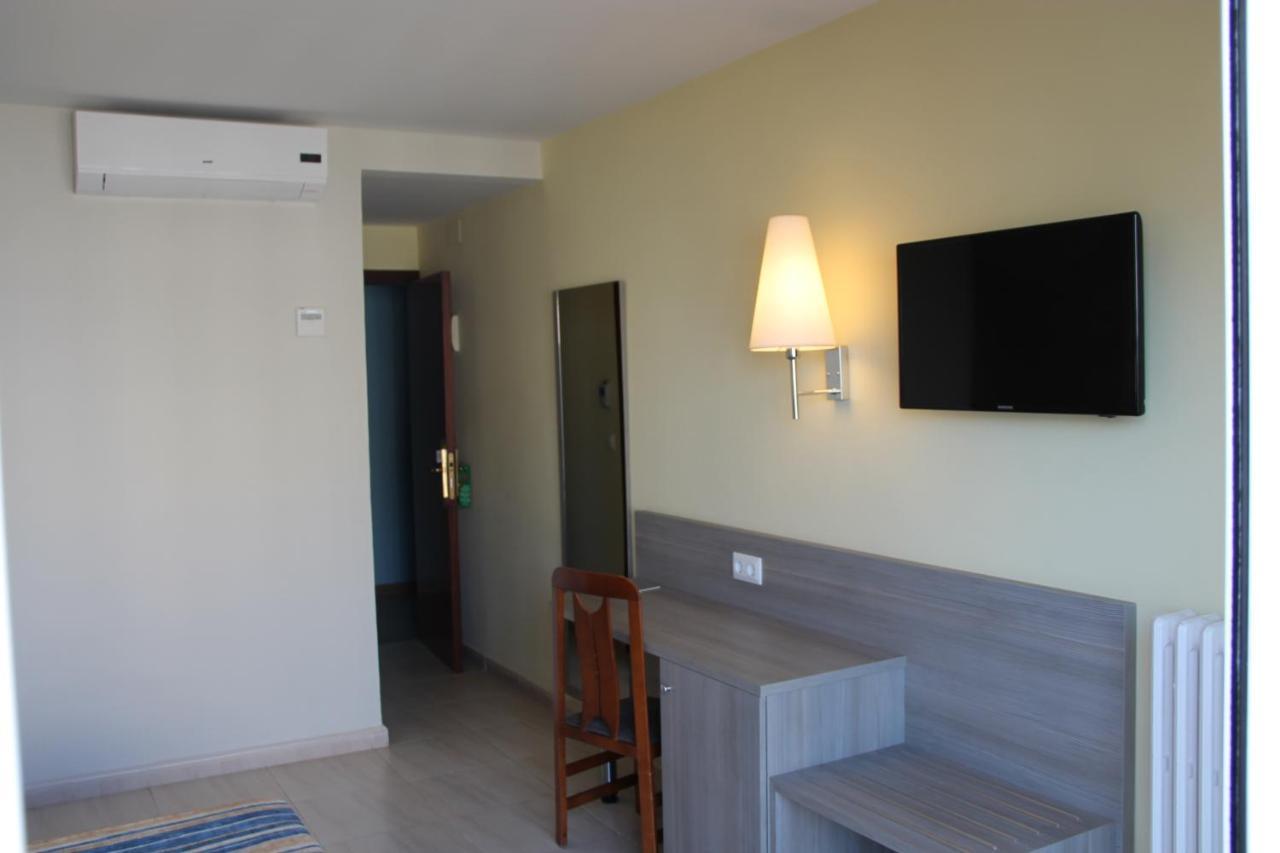 Terramar Hotel Calella Kültér fotó