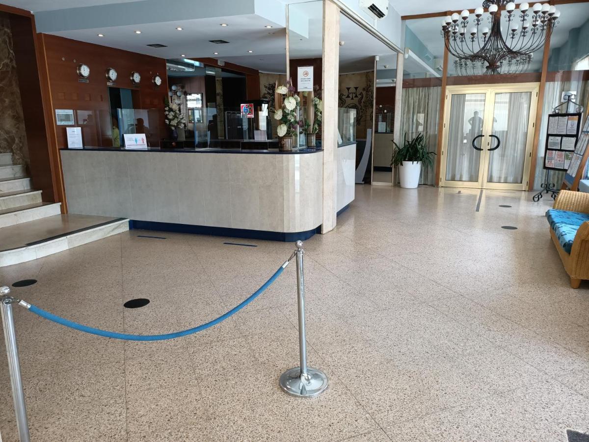 Terramar Hotel Calella Kültér fotó