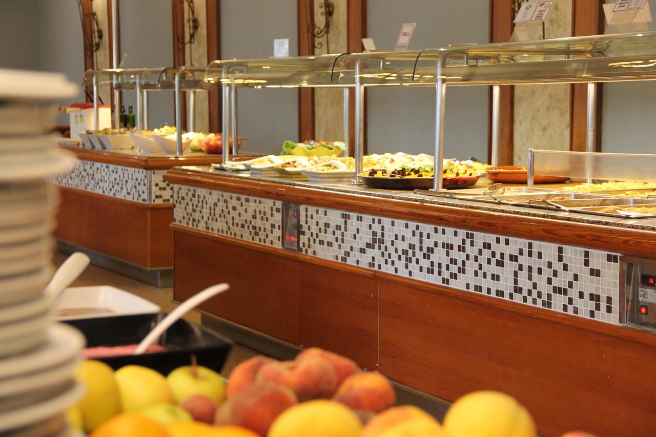 Terramar Hotel Calella Kültér fotó