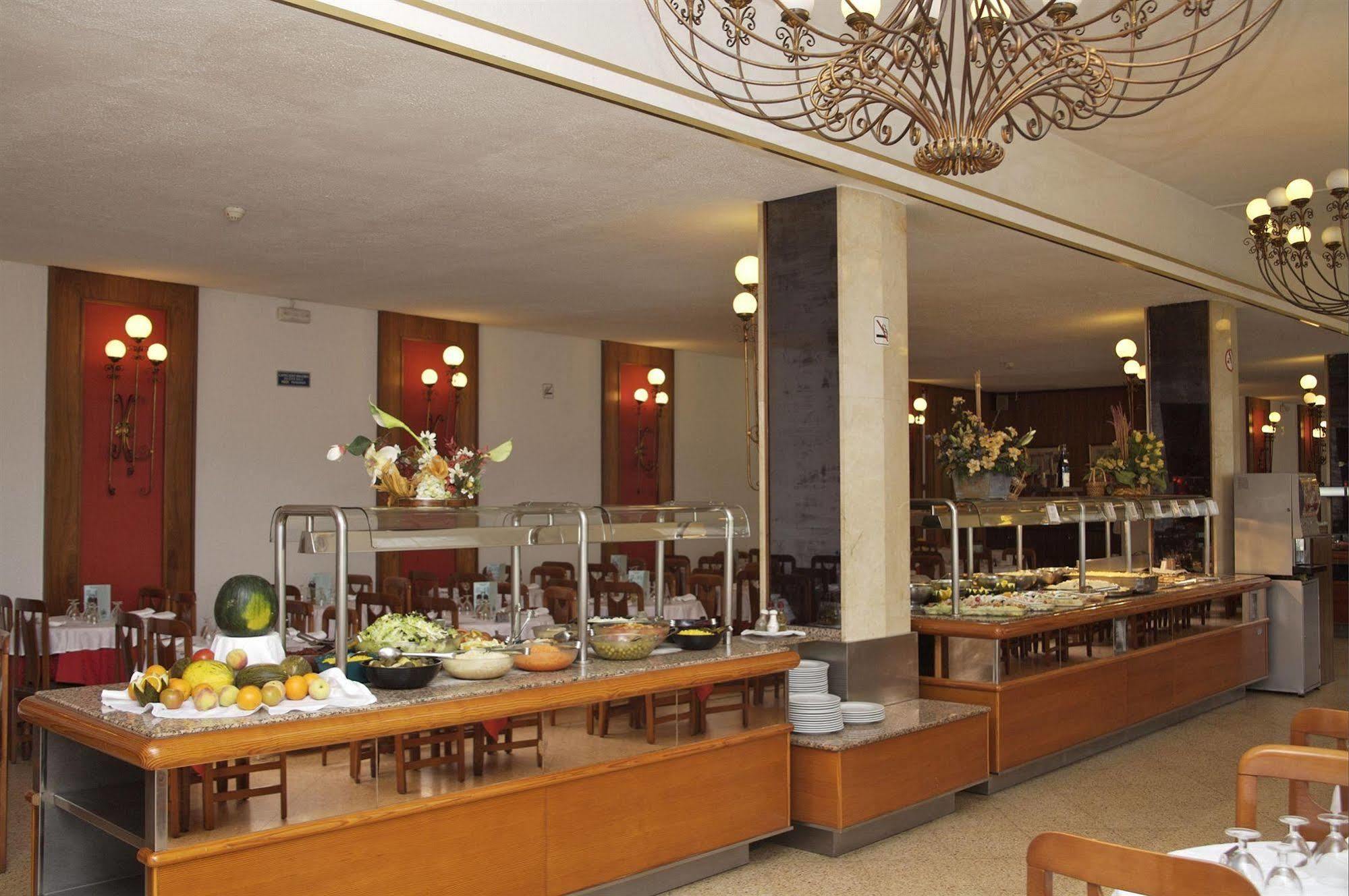 Terramar Hotel Calella Étterem fotó